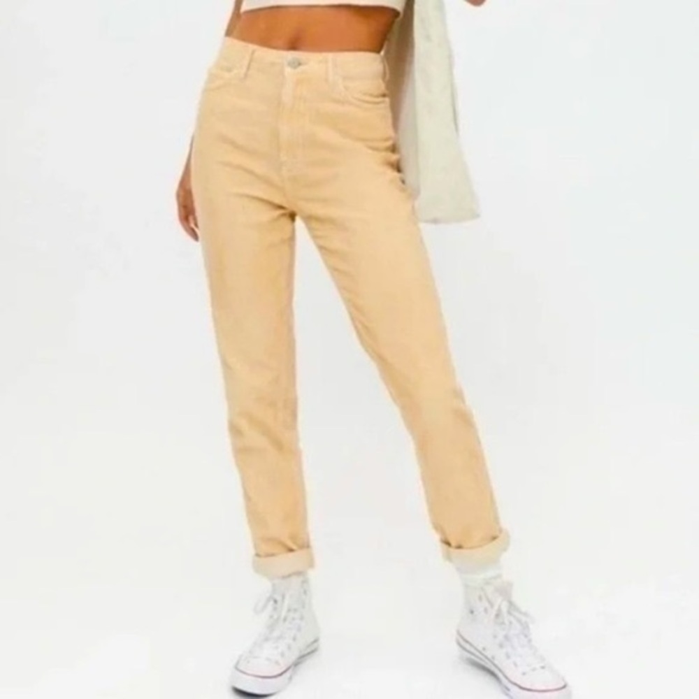 Urban Outfitters BDG Corduroy High Rise Mom Pant Size 25